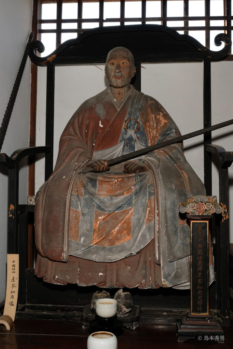 虎岑玄竹和尚像